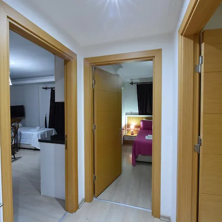 Lidya Ξενοδοχείο