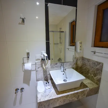 Hotel Lidya 3*