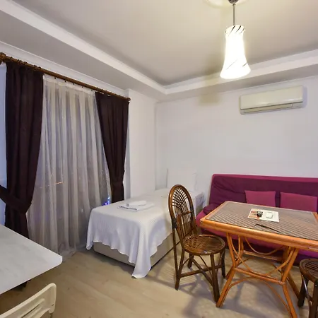 Hotel Lidya 3*