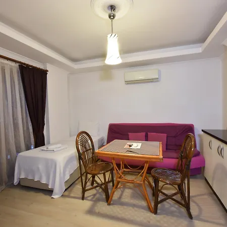 Hotel Lidya 3*