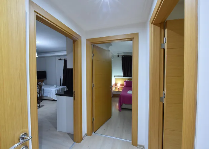 Lidya Hotel